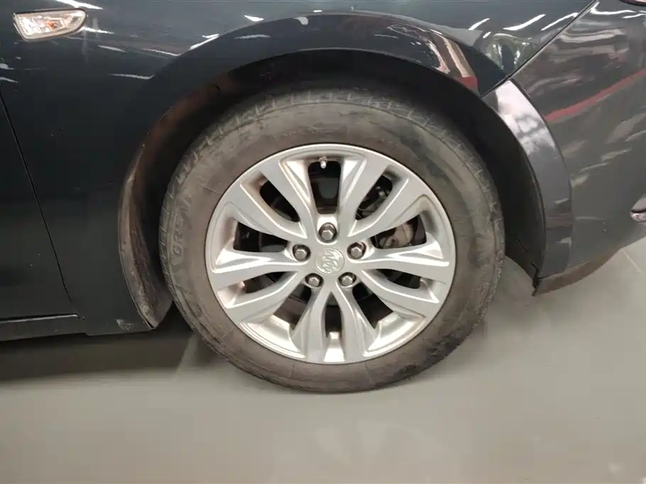 Buick Excelle 2021 Exemplar 1.5L Auto Elite фото 6