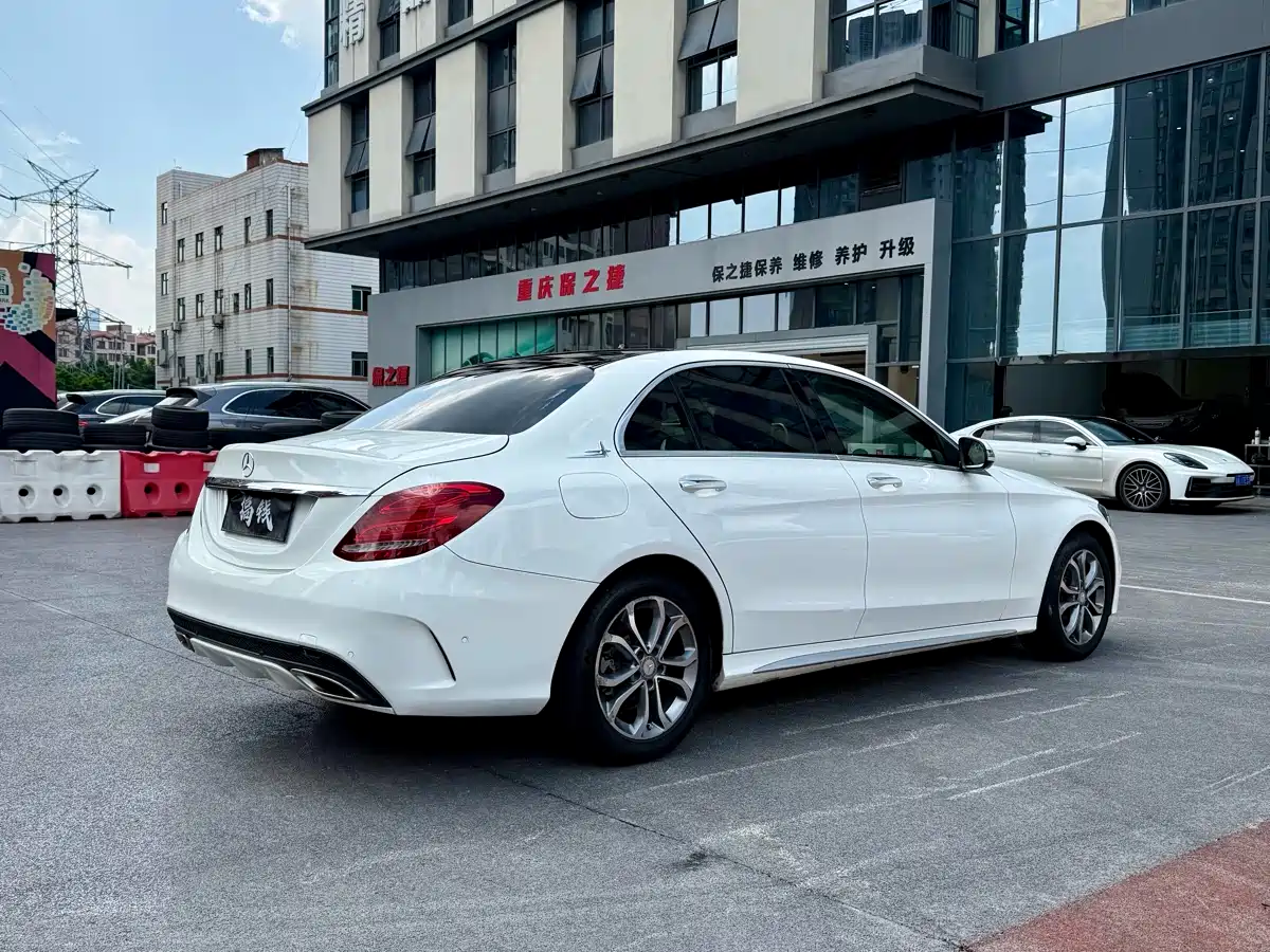 Mercedes-Benz C-Class 2016 C 180 L Sport фото 7