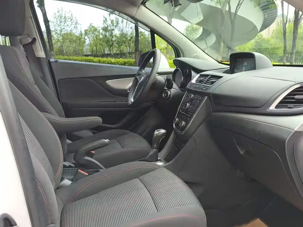Buick Encore 2015 1.4T Automatic 2WD Urban Elite фото 15