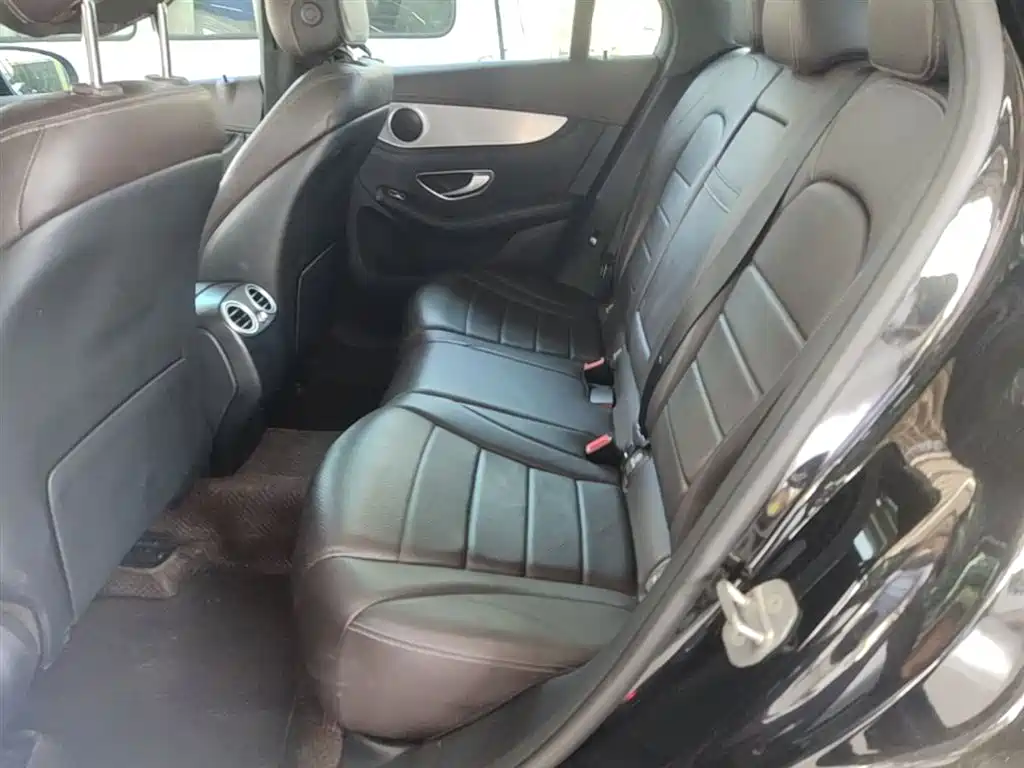 Mercedes-Benz GLC 2018 Facelift GLC 200 4MATIC фото 17
