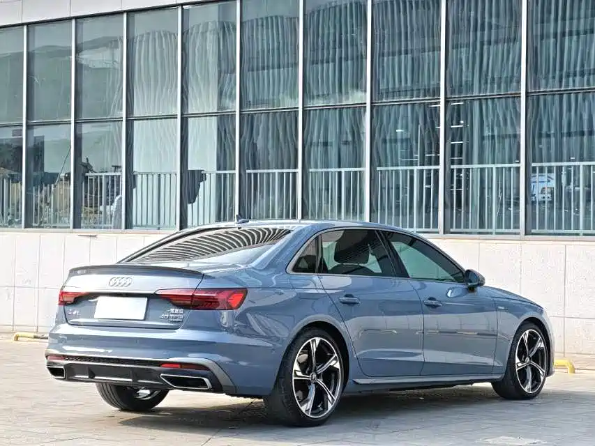 Audi A4L 2022 40 TFSI quattro RS Kit Burning Speed фото 19