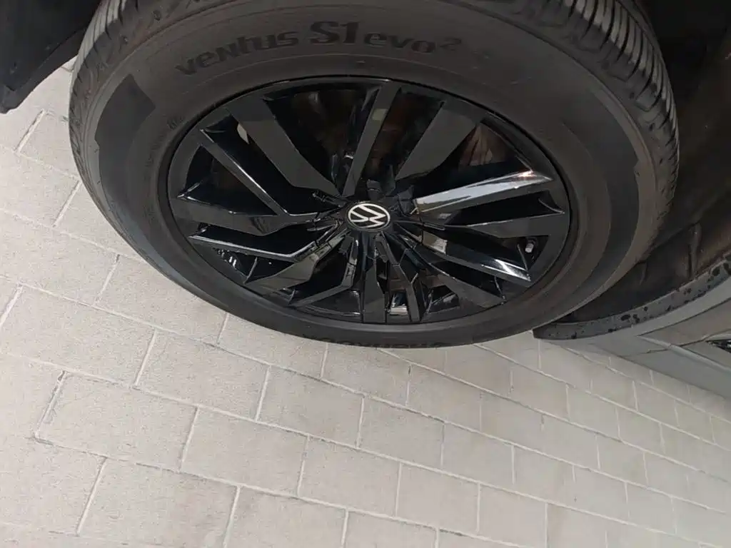 Volkswagen Touareg 2023 2022 2.0TSI Pilot Special Edition