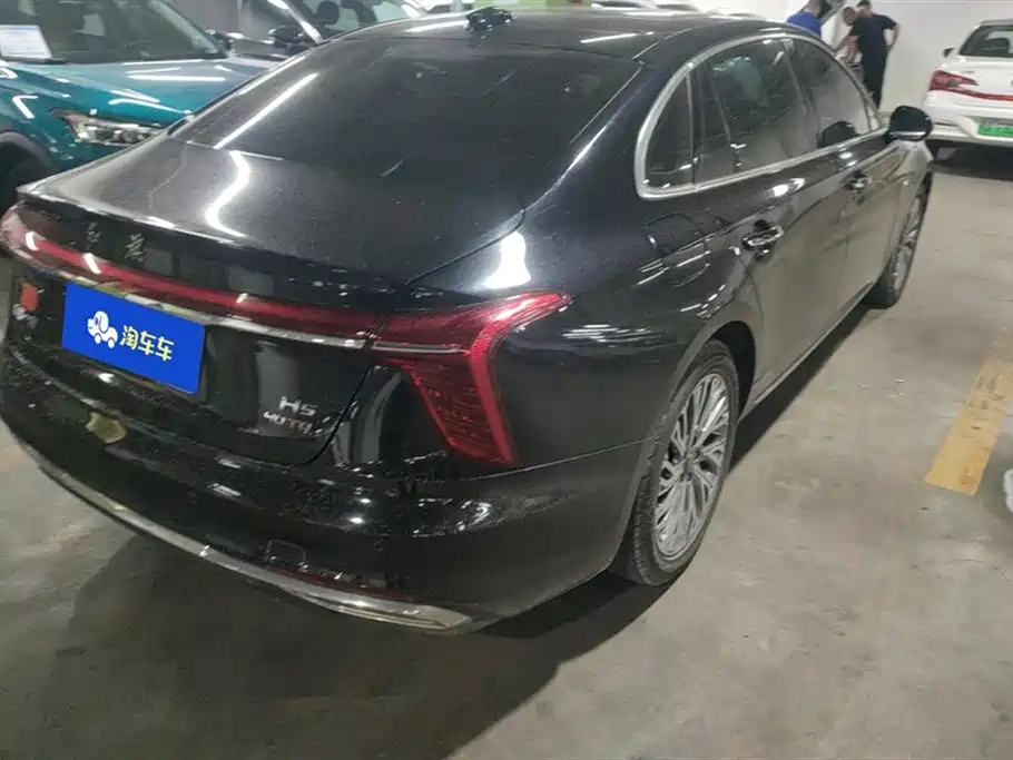 Hongqi H5 2023 2.0T Auto Smart Connect Flag Comfort фото 3