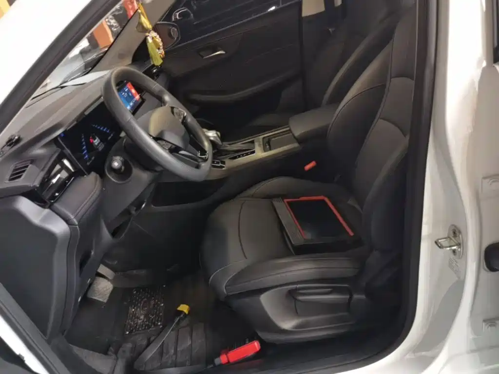 Roewe i5 2026 2026 1.5L CVT Premium