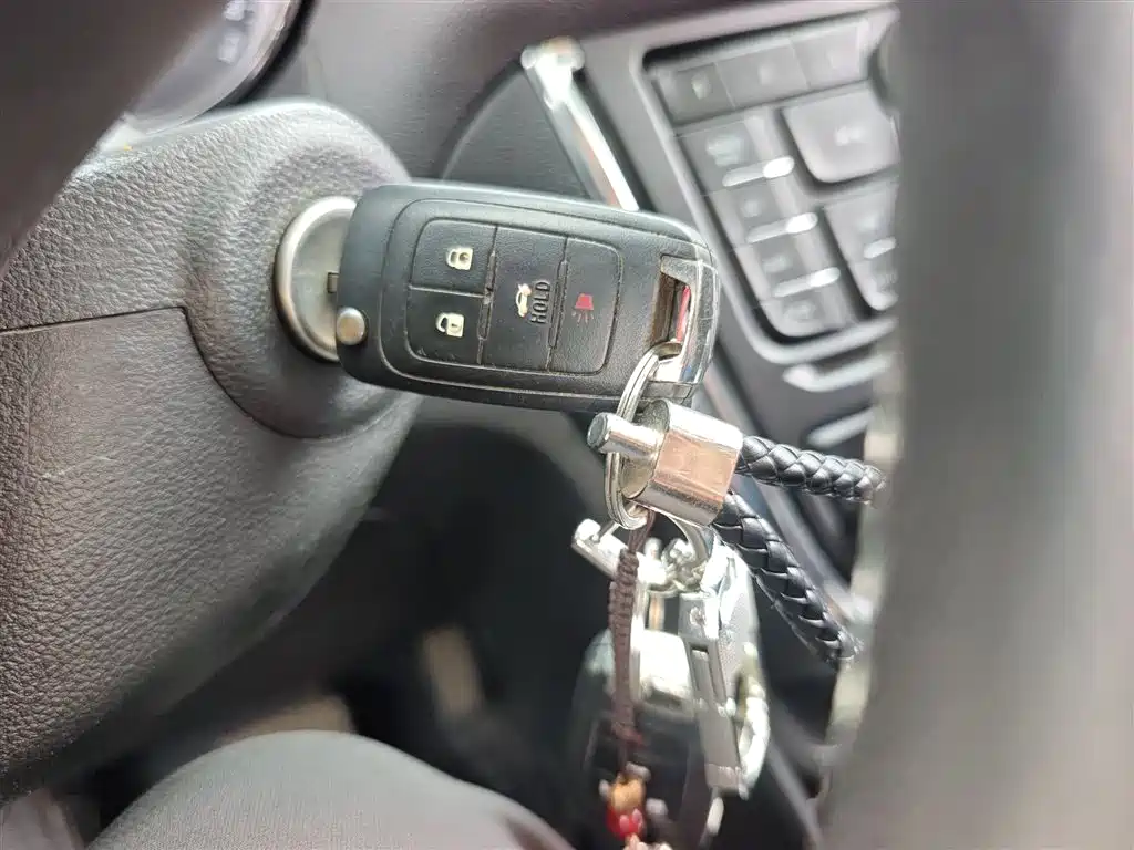Buick Encore 2014 1.4T Automatic 2WD Urban Elite фото 9