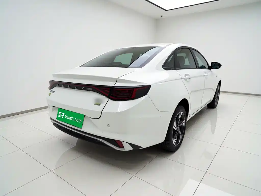 Geely Emgrand L HiP 2023 2022 1.5TD-DHT Pro 100KM Super Rui