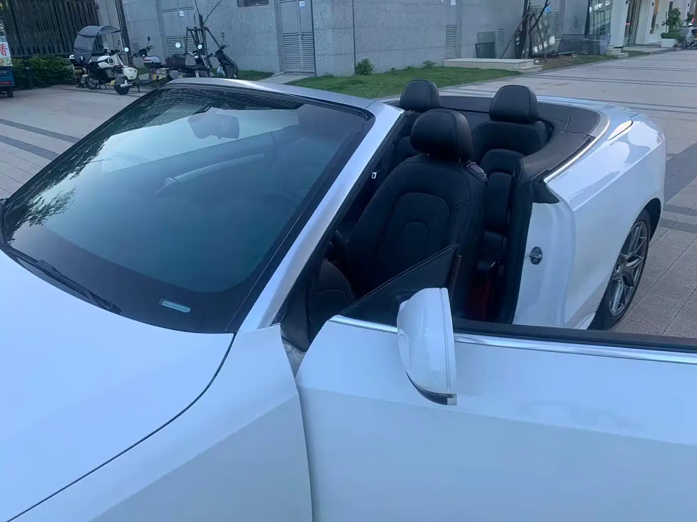 Audi A5 (Import) 2011 2010 2.0TFSI Cabriolet