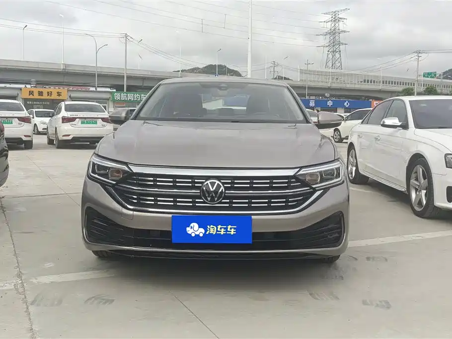 Volkswagen Sagitar 2023 Model Year 200TSI DSG Surpass Edition фото 2