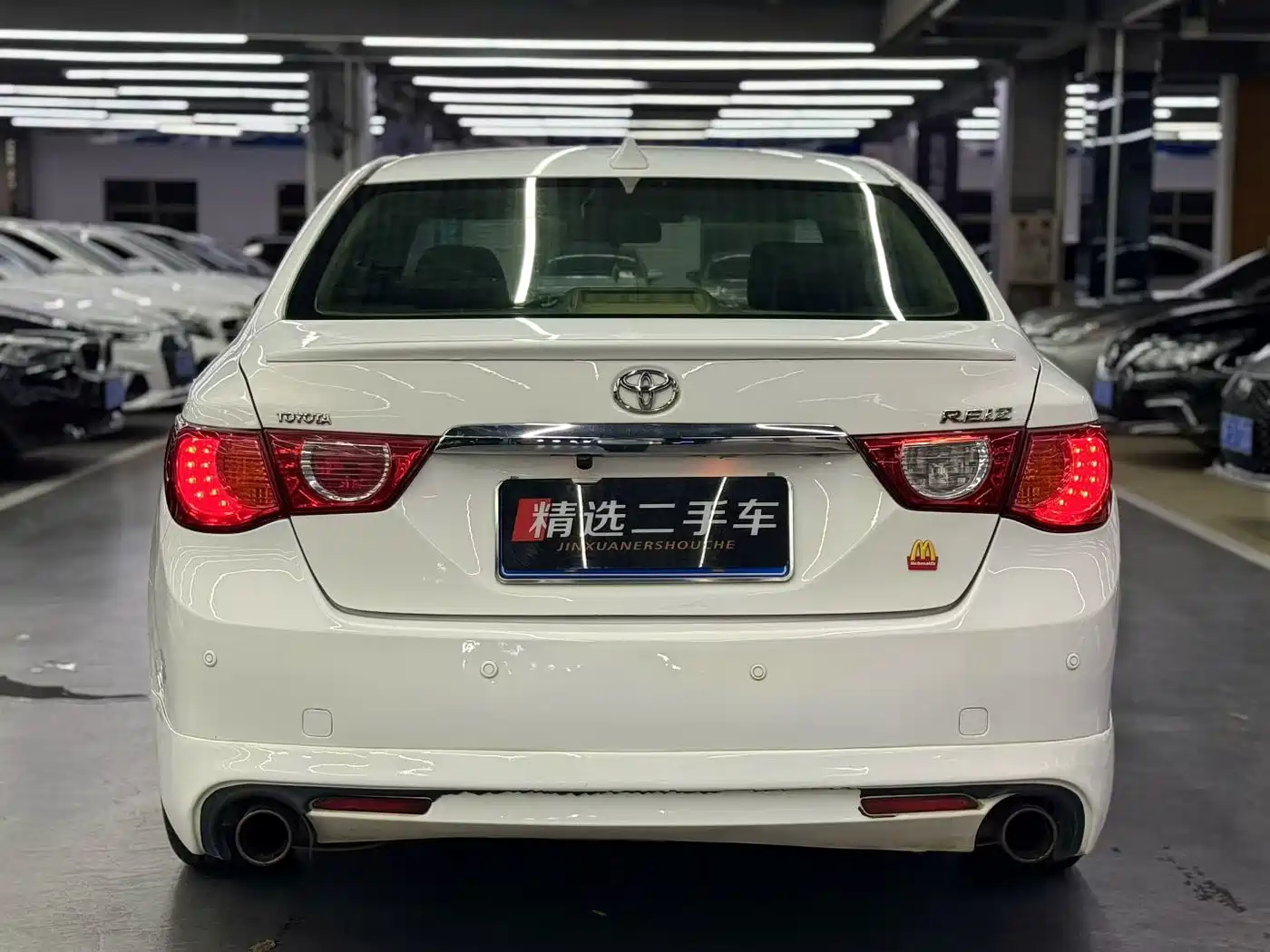 Toyota Reiz 2010 2.5V Elegance Elite Edition фото 8