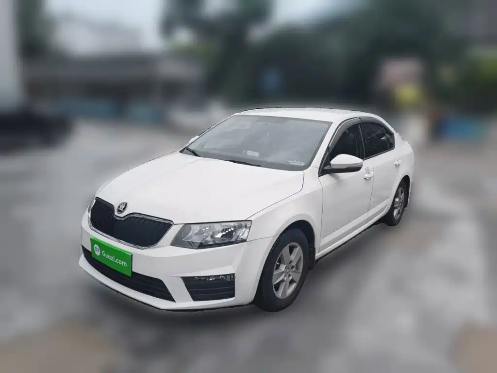 Škoda Octavia 2017 Classic 1.6L Automatic Standard