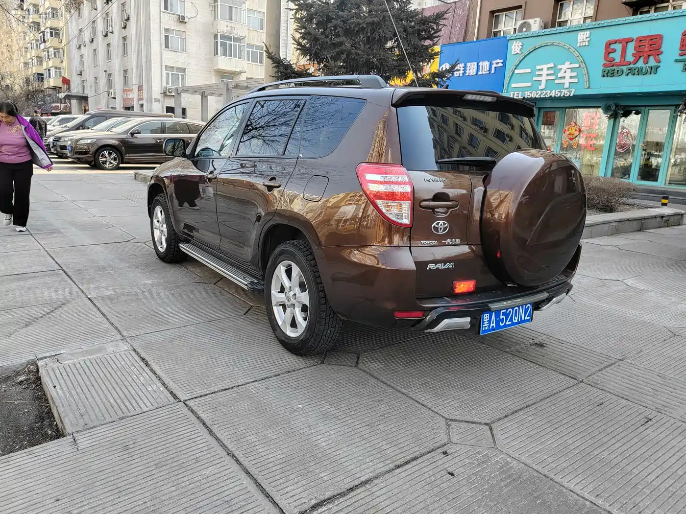Toyota RAV4 Rongfang 2011 2.0L Automatic Luxury Edition фото 4