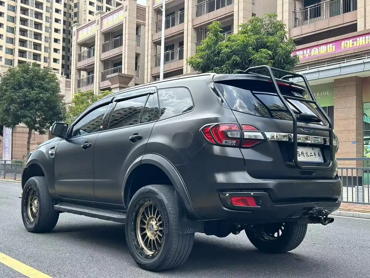 Ford Everest 2018 2017 2.0T Gasoline Automatic 4WD Luxury Edition 5-Seater