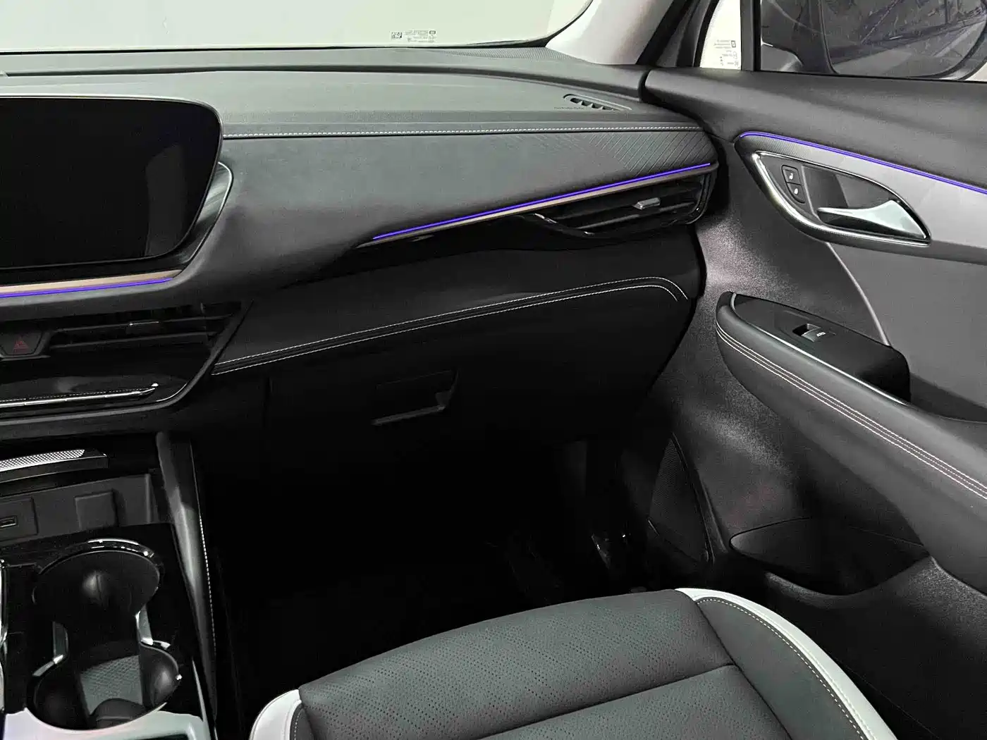 Buick Envision S 2024 Envision S 25T Black Style Edition фото 15