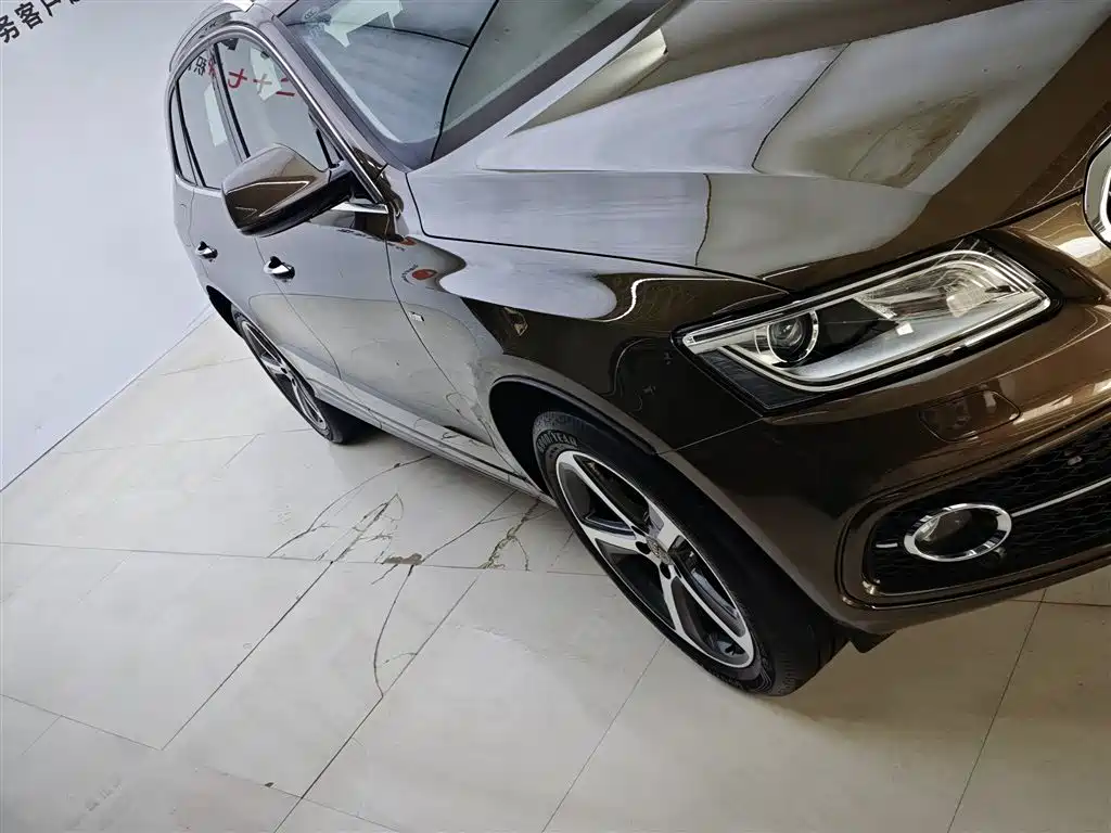 Audi Q5 (Import) 2013 45 TFSI quattro Sport фото 4