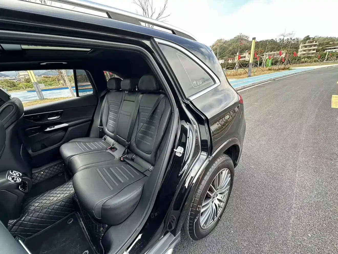 Mercedes-Benz GLC 2024 Facelift GLC 300 L 4MATIC Sport 5-seater фото 10