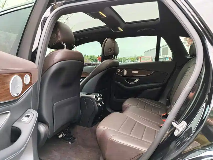Фото 7 - Mercedes-Benz GLC