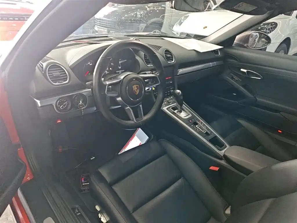Porsche 718 2020 Boxster 2.0T фото 10