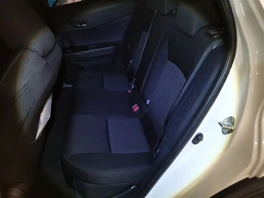 Toyota IZOA 2020 2.0L Yi Xiang Edition фото 14