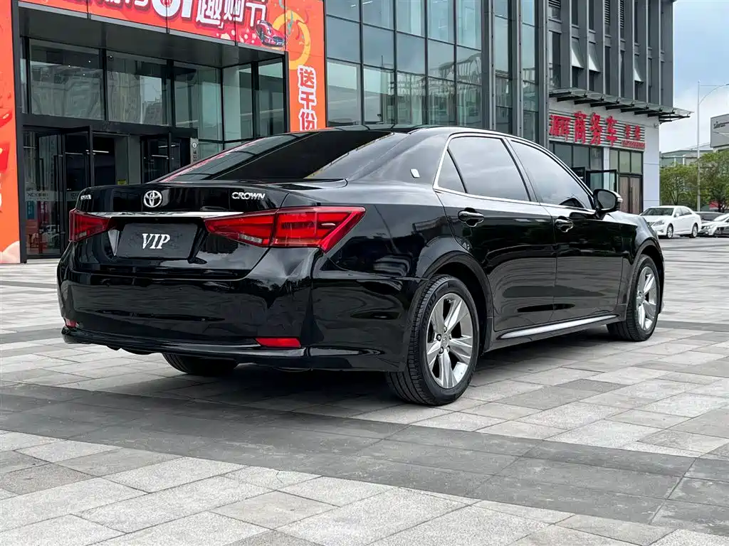 Toyota Crown 2015 2.5L Smart Edition фото 6