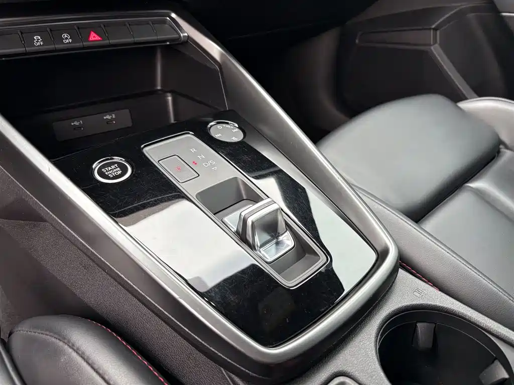 Audi A3 2021 Sportback 35 TFSI Progressive Sport фото 17