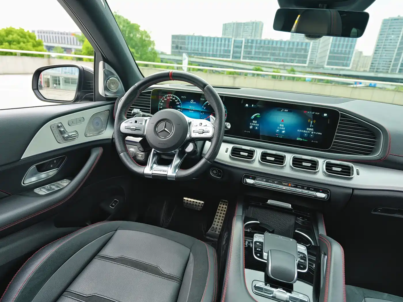 Mercedes-Benz GLE AMG 2023 AMG GLE 53 4MATIC+ фото 11