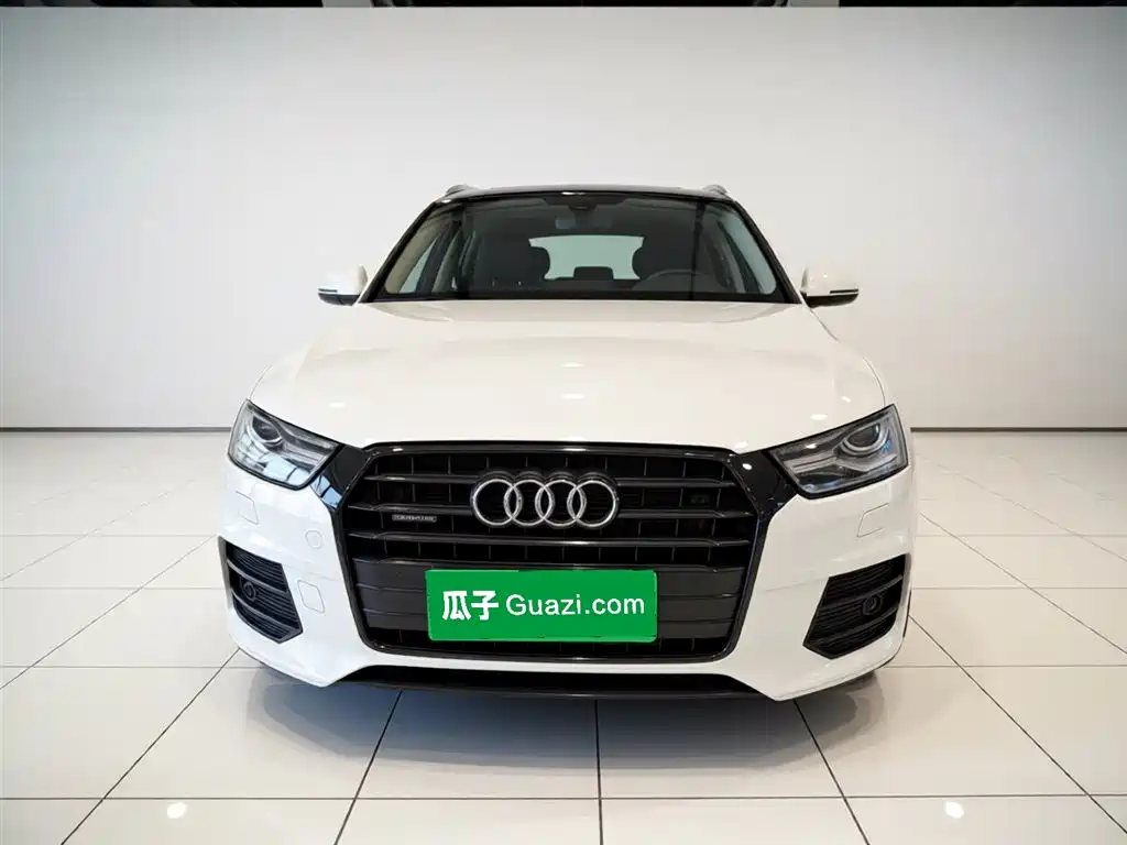 Audi Q3 2016 35 TFSI quattro All-Wheel Drive Fashion Edition фото 2