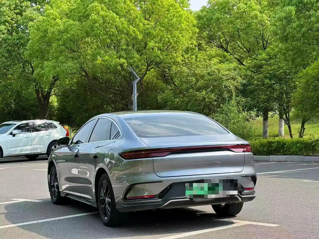BYD Han 2024 DM-i Glory Edition 121KM Elite фото 6