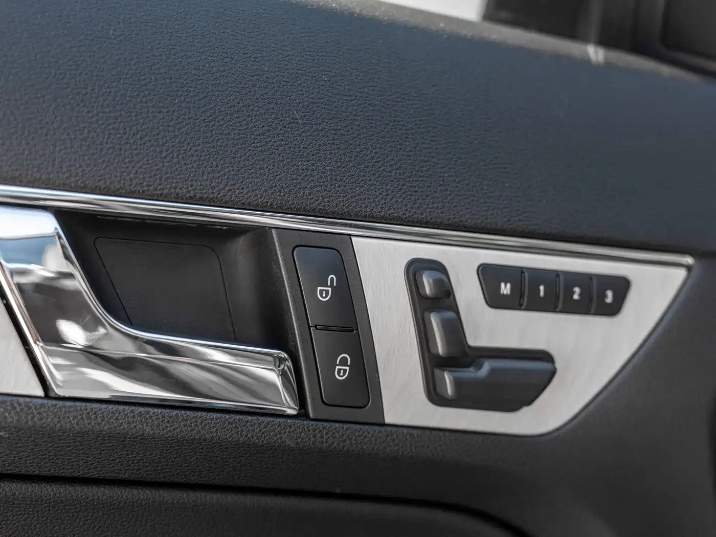 Mercedes-Benz E-Class (Import) 2012 E 260 CGI Coupe фото 8
