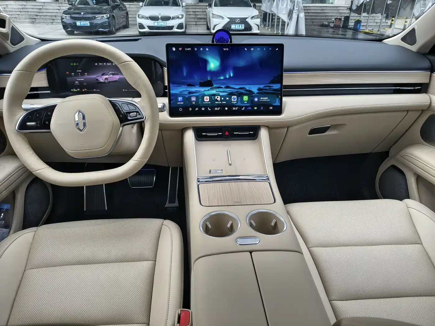 AITO Wenjie AITO M5 2025 Extended Range Ultra AWD фото 7