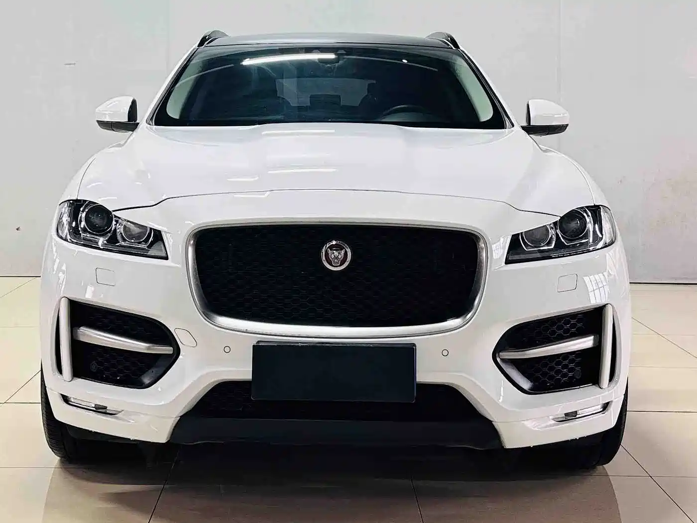 JAGUAR F PACE