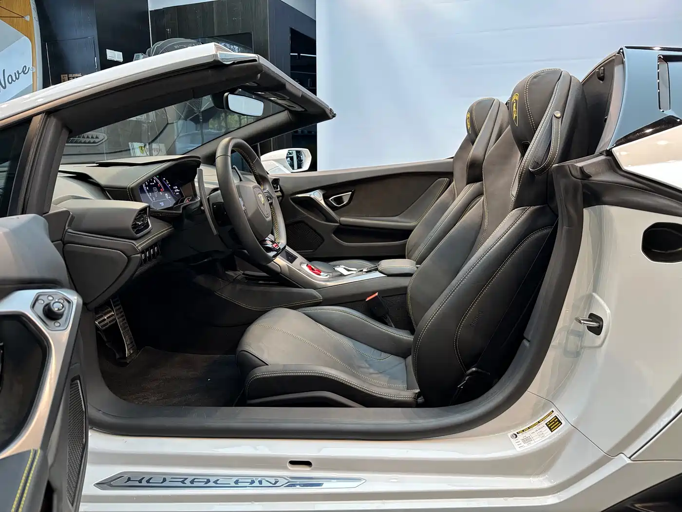 LAMBORGHINI HURACÁN