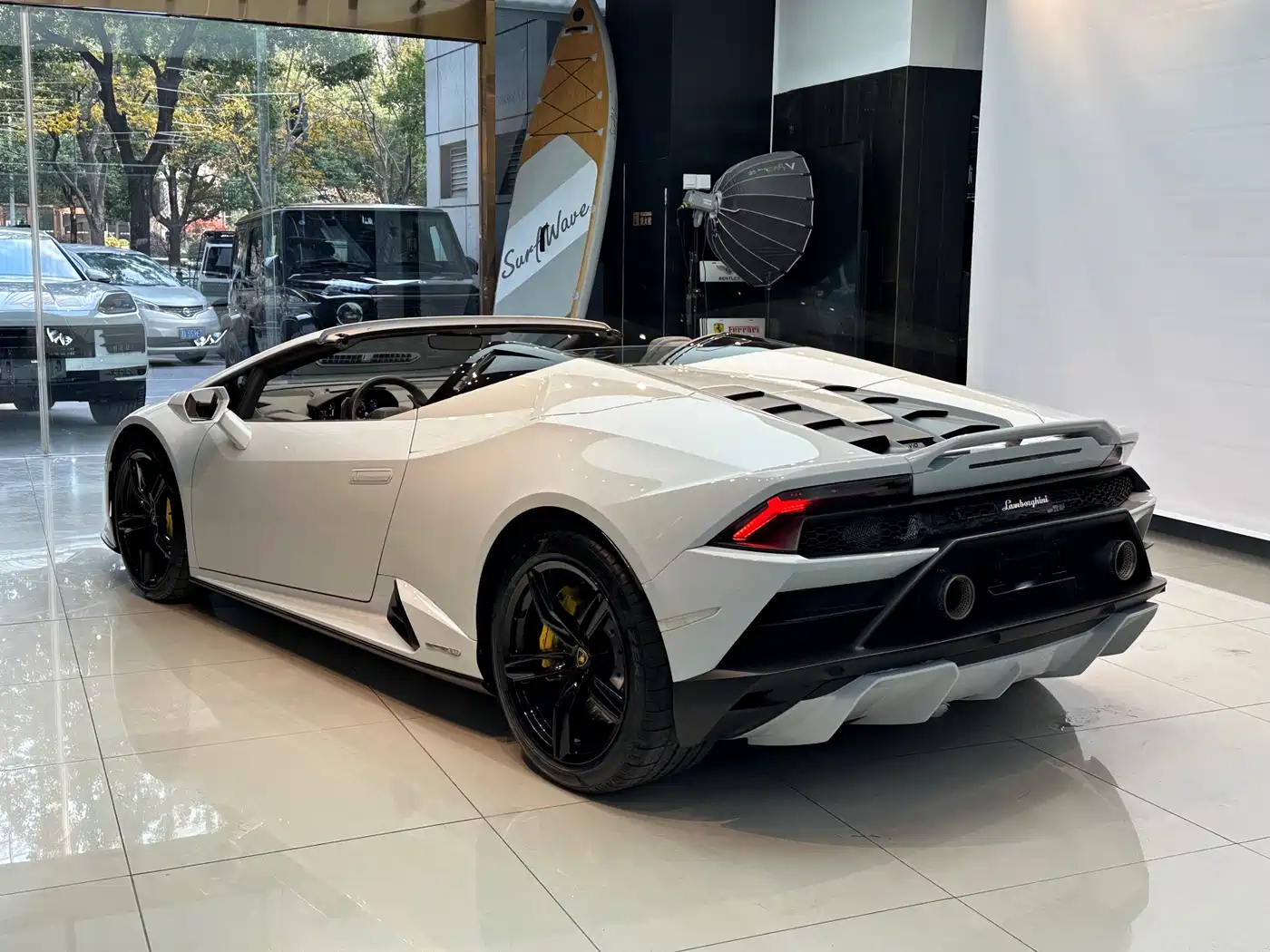 LAMBORGHINI HURACÁN