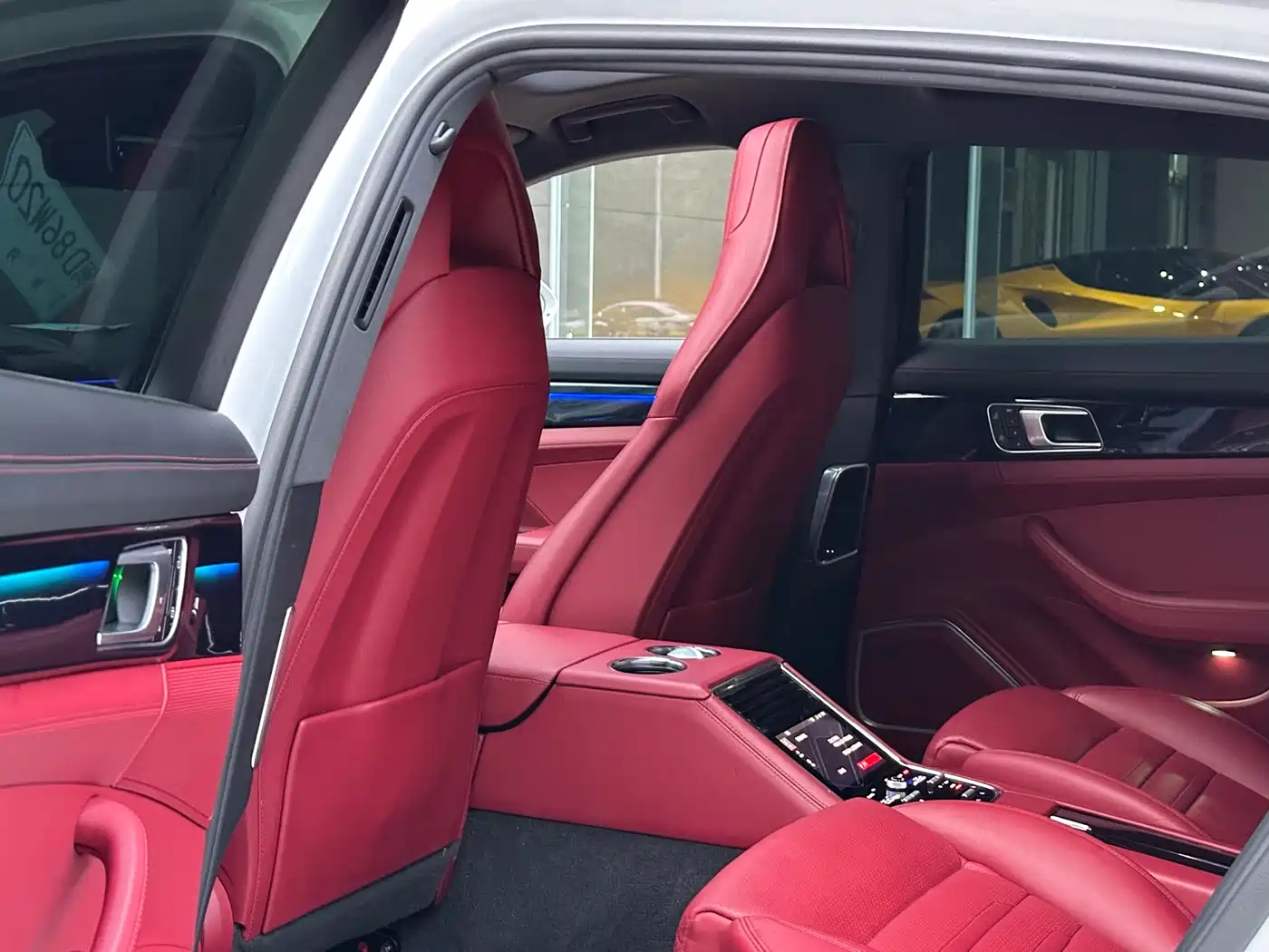 Porsche Panamera 2021 Panamera Executive Long Wheelbase 2.9T фото 4