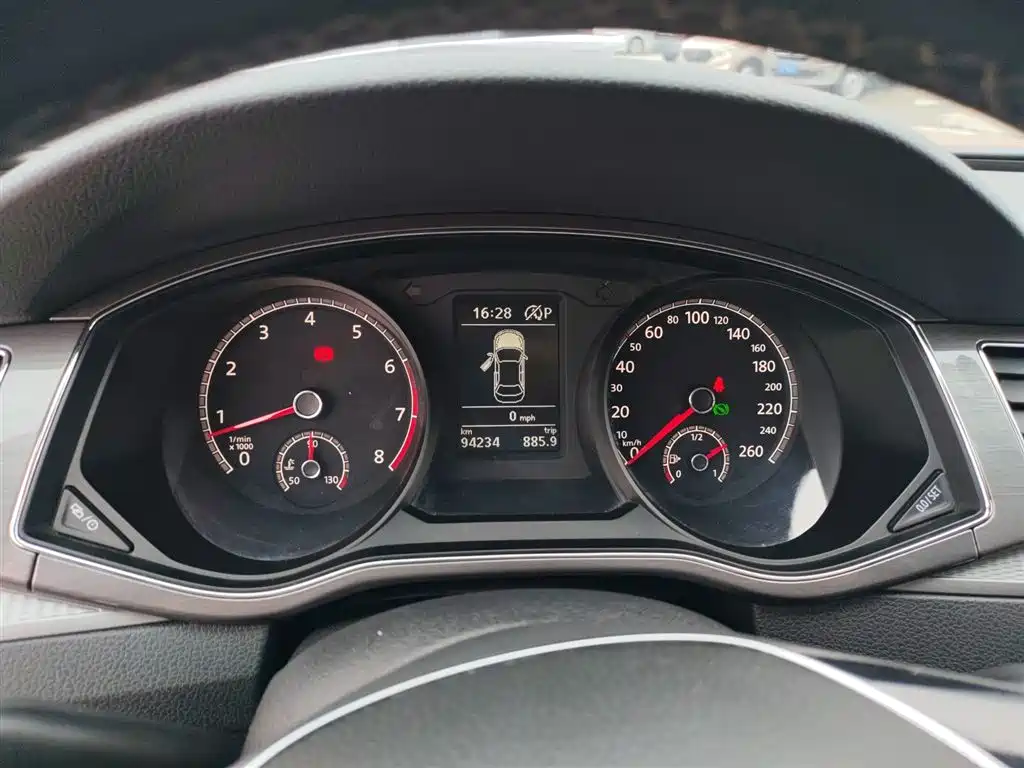 Volkswagen Passat 2017 330TSI DSG Prestige фото 12