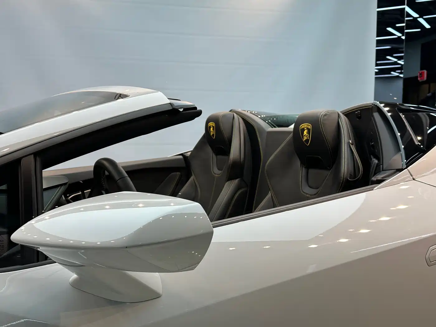 LAMBORGHINI HURACÁN