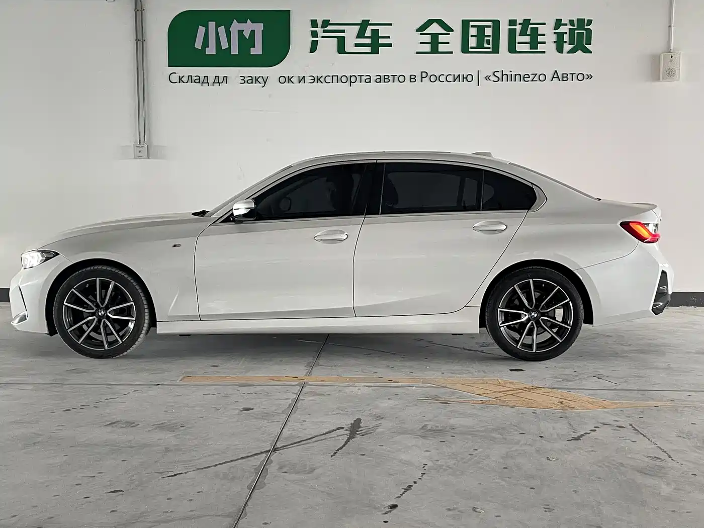 BMW 3 Series 2023 320Li M Sport Package фото 5