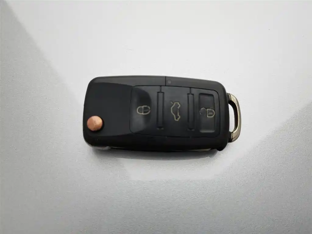 Volkswagen Jetta 2015 1.6L Manual Trend фото 19