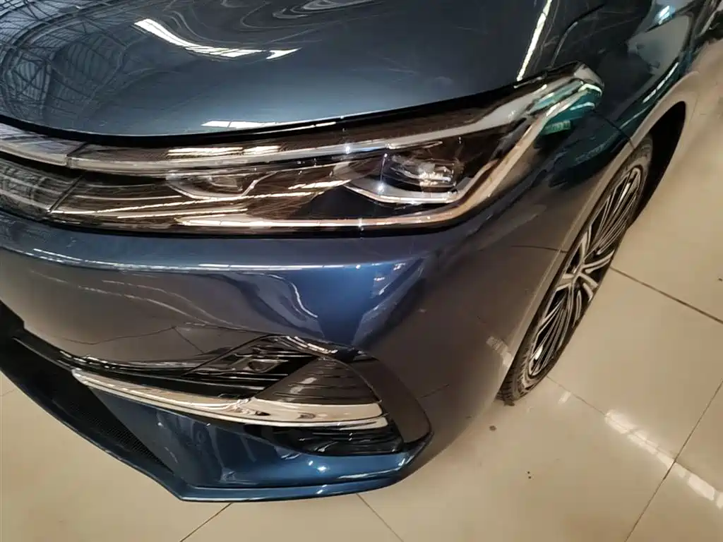 Geely Galaxy Galaxy A7 2025 EM-i фото 24