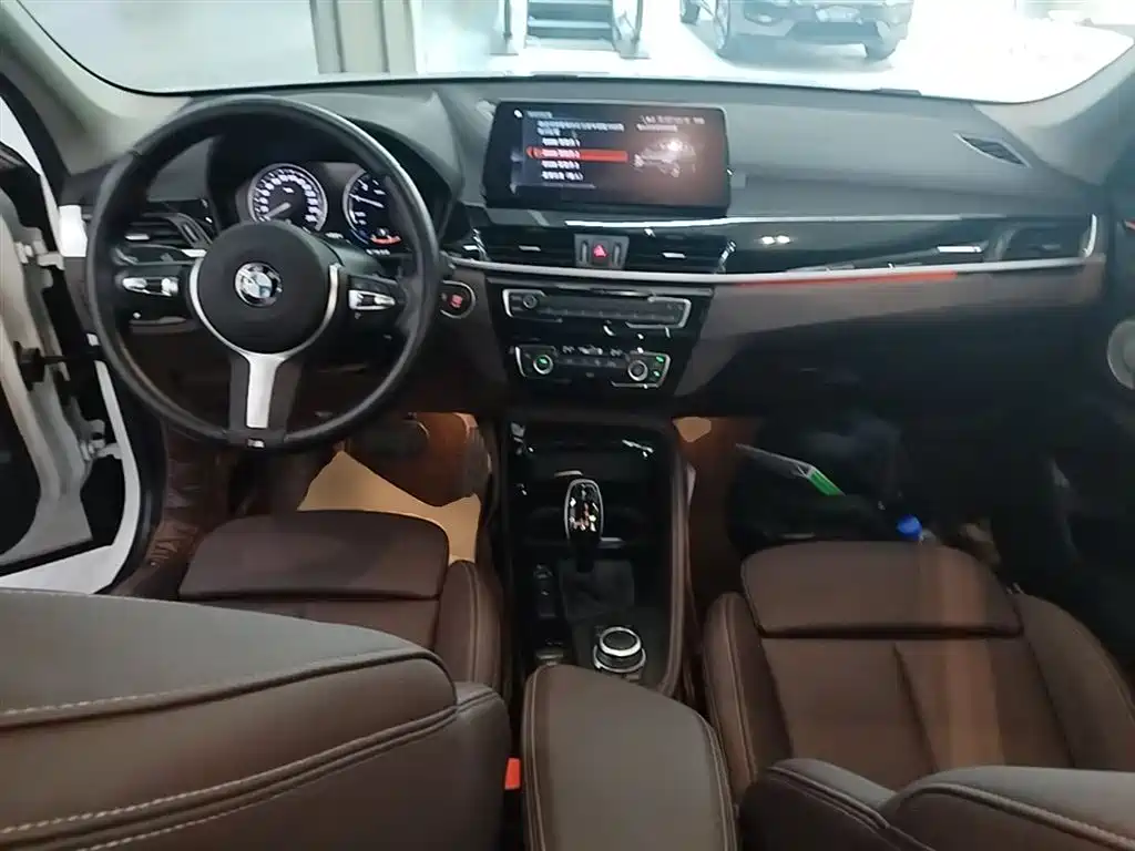 BMW X1 2021 sDrive20Li Exclusive фото 10