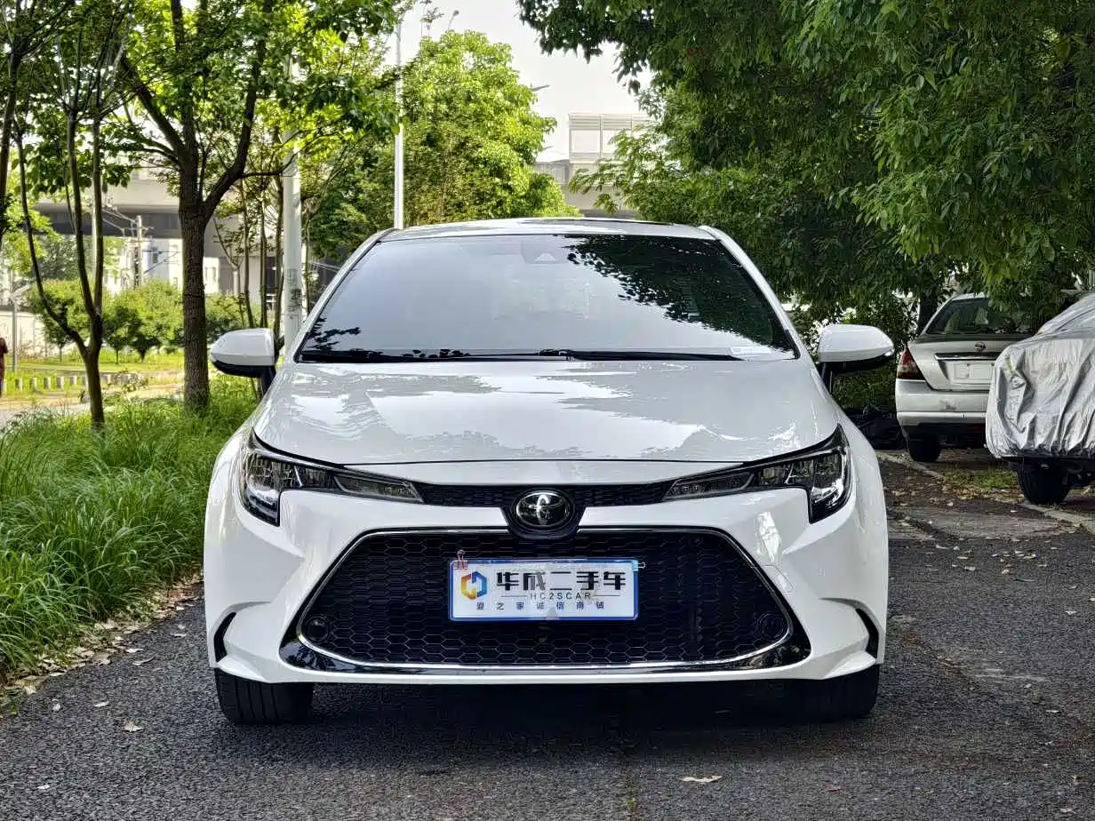 Toyota Levin 2022 185T CVT Luxury Edition фото 2