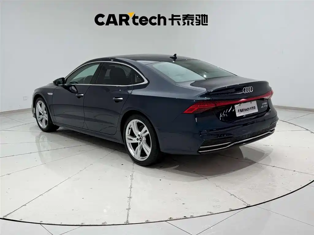 Audi A7L 2022 45 TFSI S-line Future Dream Edition фото 7