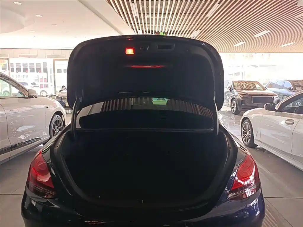 Mercedes-Benz C-Class 2019 C 180 L Fashion Sport Edition фото 19
