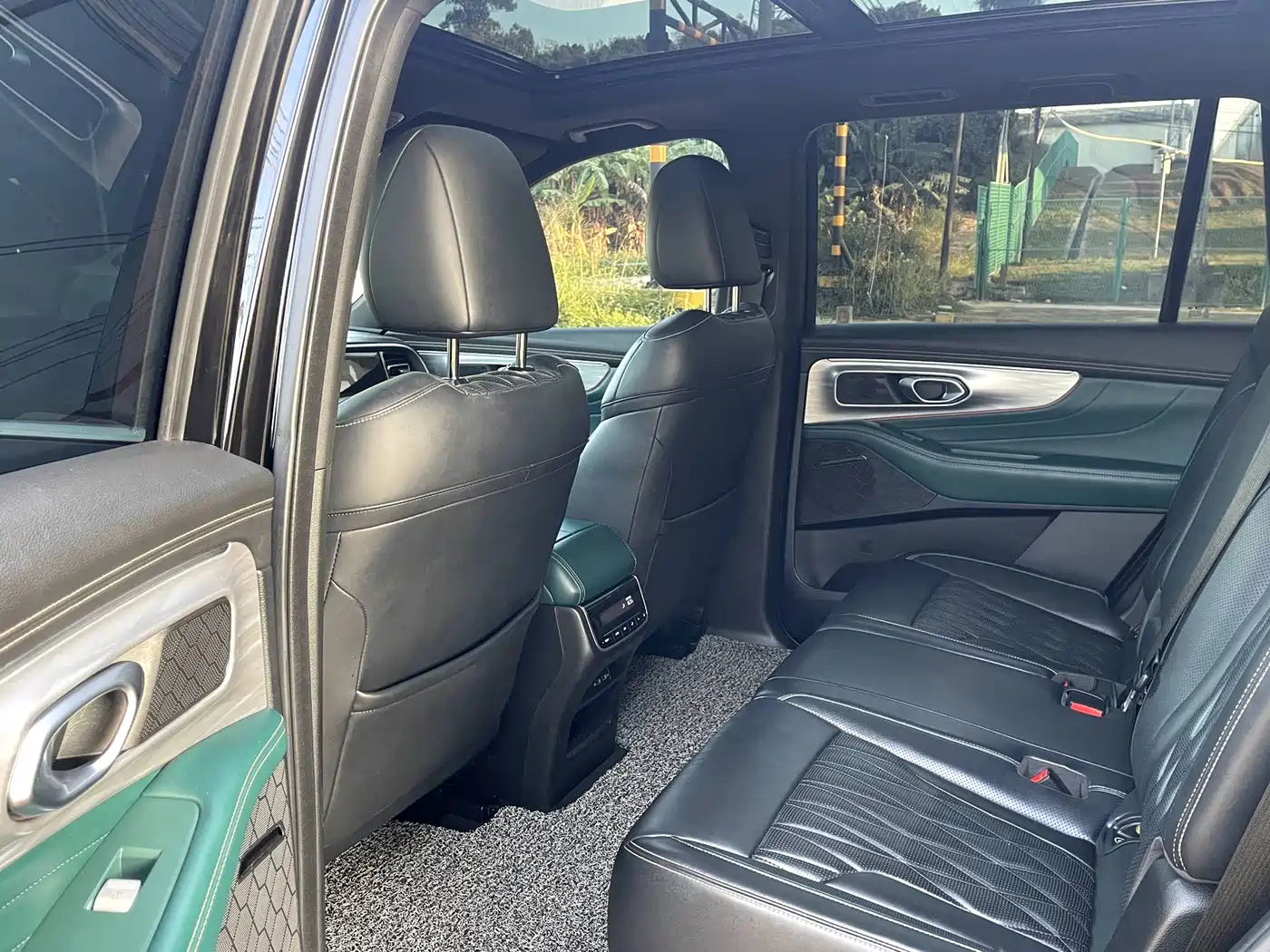 GAC Trumpchi Trumpchi GS8 2022 Pilot Series 2.0TGDI 2WD Luxury Smart Connect Edition (7-Seater) фото 13