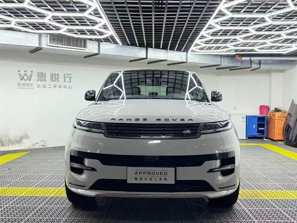 Land Rover Range Rover Sport 2024 400PS Dynamic HSE фото 2