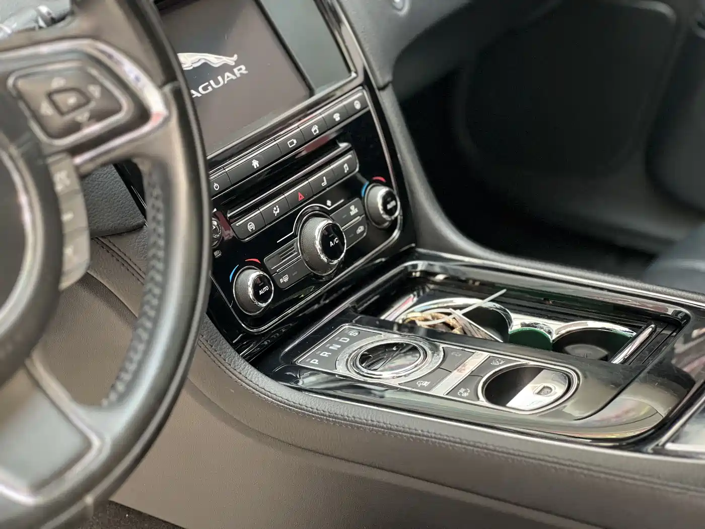 Jaguar XJ 2016 2016 XJL 2.0T 2WD Elegance Business Edition