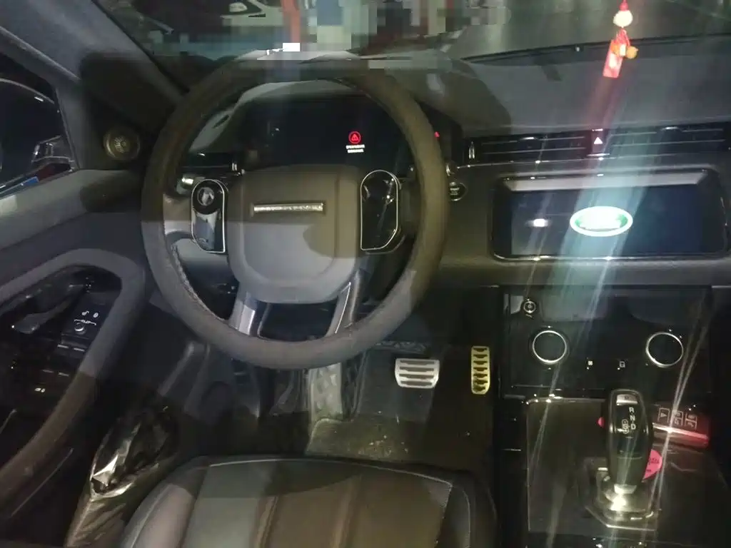 Land Rover Range Rover Evoque 2020 249PS R-DYNAMIC S Sport Edition фото 6