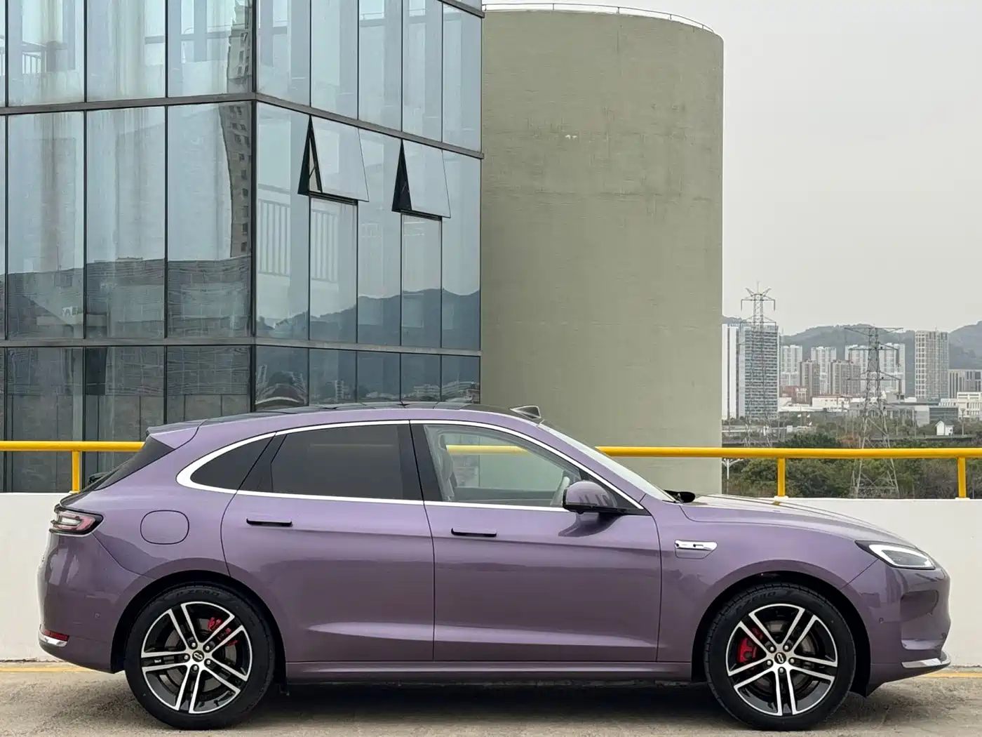 AITO Wenjie AITO M5 2025 Extended Range Ultra AWD фото 16