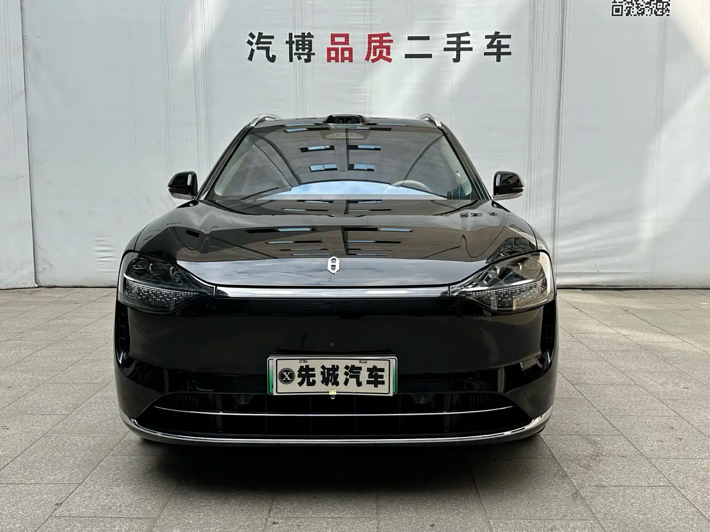 AITO Wenjie AITO M9 2024 Range Extender Max Edition 42kWh 6-seater фото 2