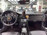 Photo 14 - Porsche 911