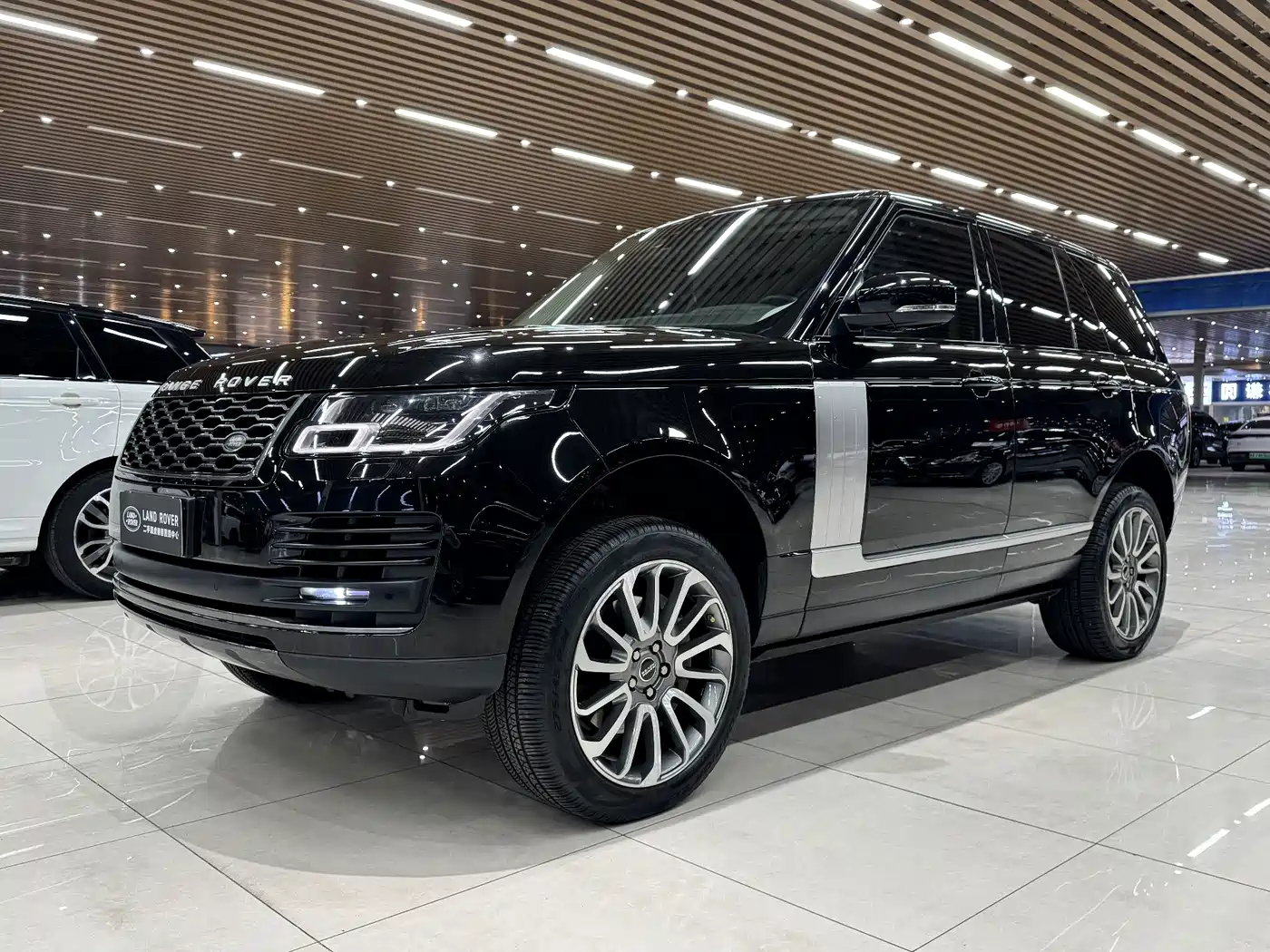 Land Rover Range Rover 2019 3.0 SC V6 Golden Age Edition